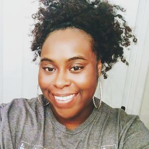 Meet your Posher, Thomasena